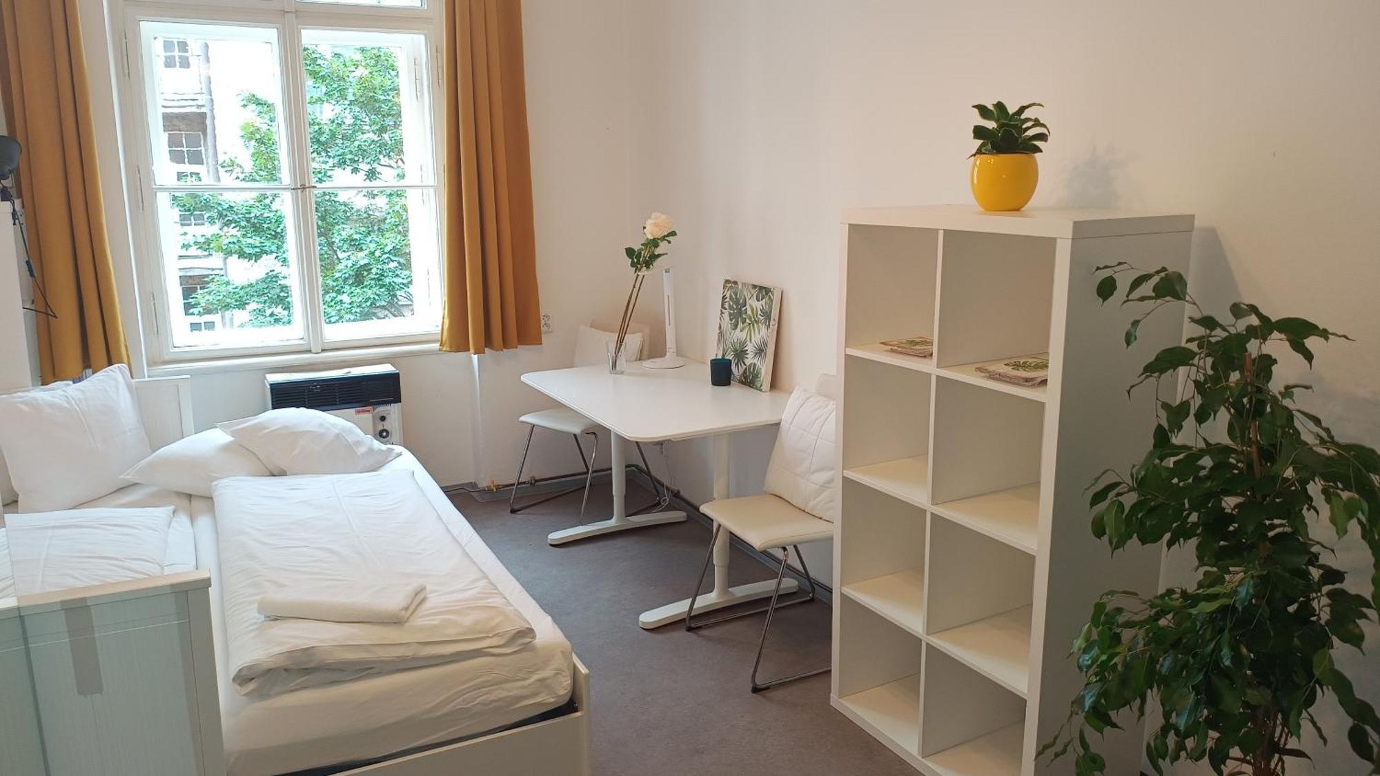 Apartments In Mala Strana - 10 Minutes From Charles Bridge Πράγα Εξωτερικό φωτογραφία