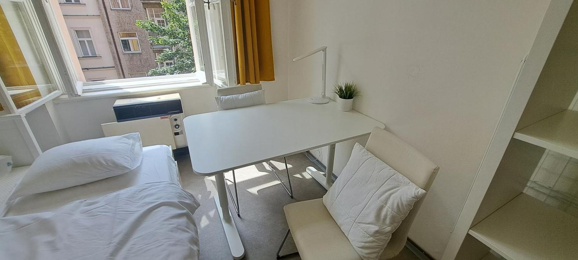 Apartments In Mala Strana - 10 Minutes From Charles Bridge Πράγα Εξωτερικό φωτογραφία