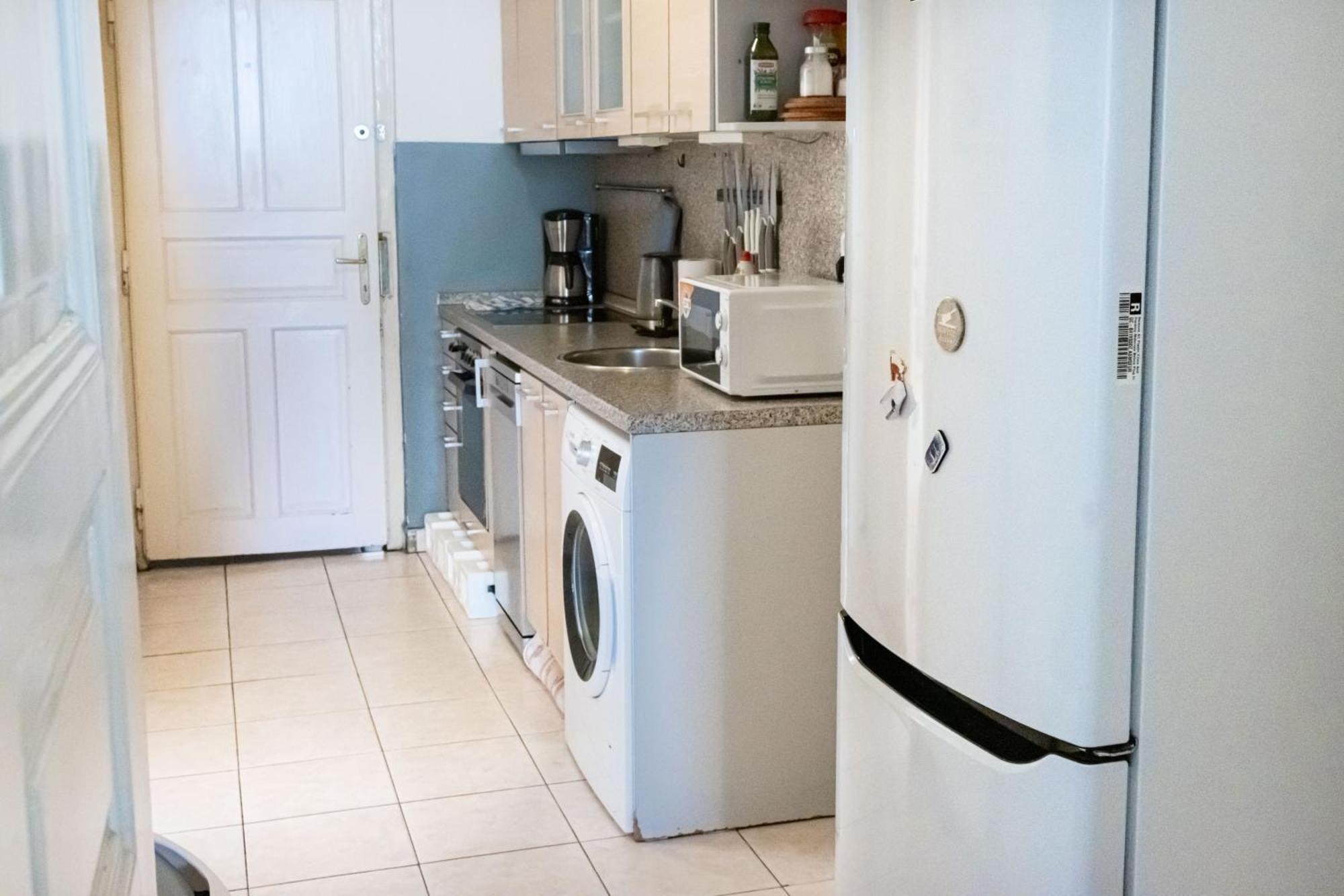 Apartments In Mala Strana - 10 Minutes From Charles Bridge Πράγα Εξωτερικό φωτογραφία