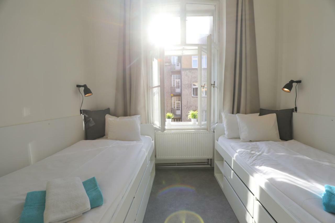 Apartments In Mala Strana - 10 Minutes From Charles Bridge Πράγα Εξωτερικό φωτογραφία